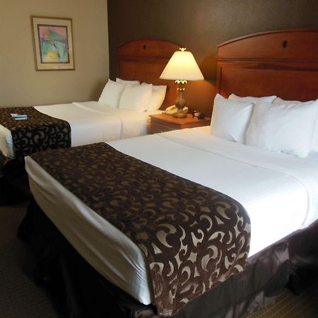 Best Western Manhattan Inn Εξωτερικό φωτογραφία