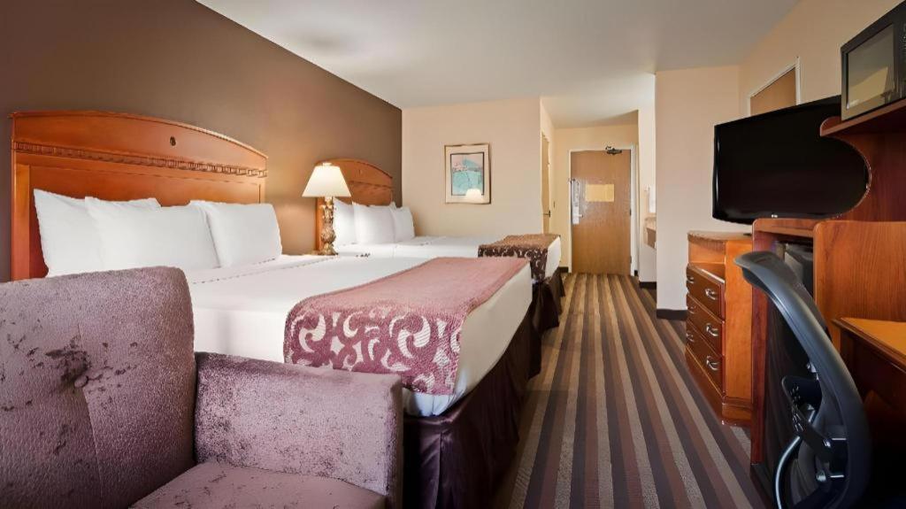 Best Western Manhattan Inn Εξωτερικό φωτογραφία